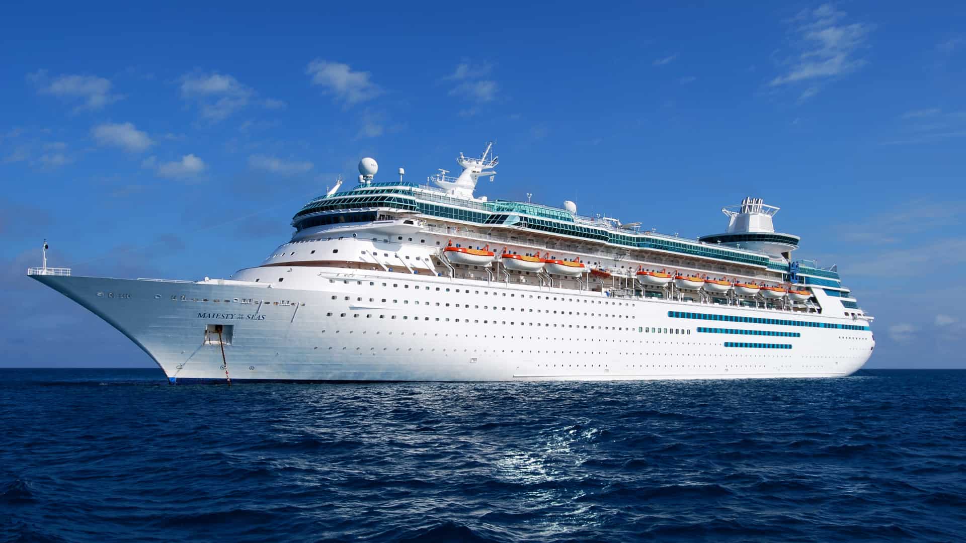 Ultimate disappointment! British man spends $21K on dream cruise; it leaves the port without him