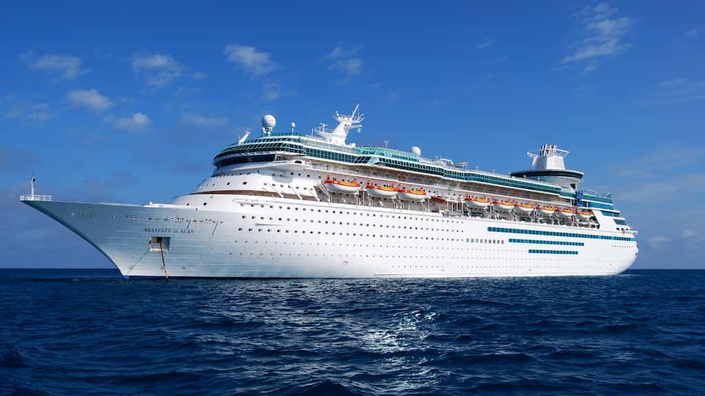 Ultimate disappointment! British man spends $21K on dream cruise; it leaves the port without him