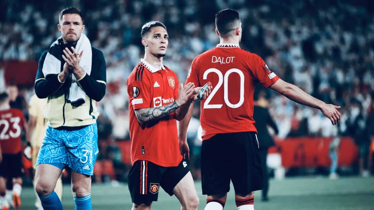 Premier League: Manchester United ready for KO punch as Spurs' Champions League hopes hang in balance