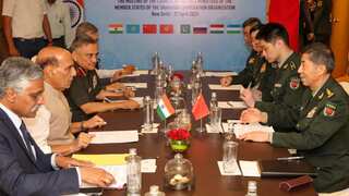 India tells China peace along borders will define bilateral ties