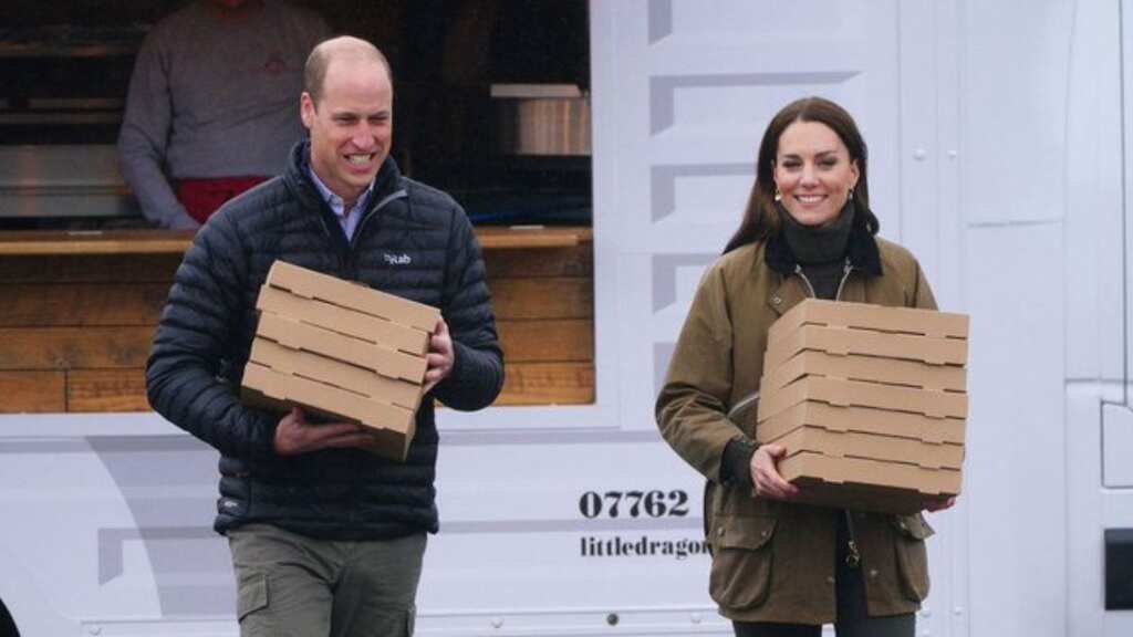Prince William and Princess Kate deliver pizza to rescue volunteers days ahead of coronation