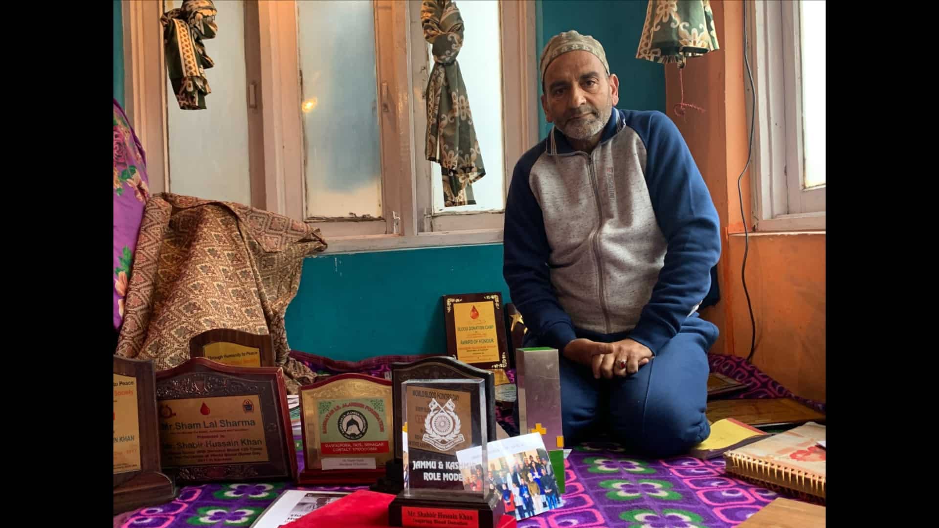India | Meet the 'Blood man of Kashmir' who has donated 182 pints in 42 years