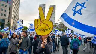 Masses swell on streets in Israel over judicial reforms as Knesset reconvenes