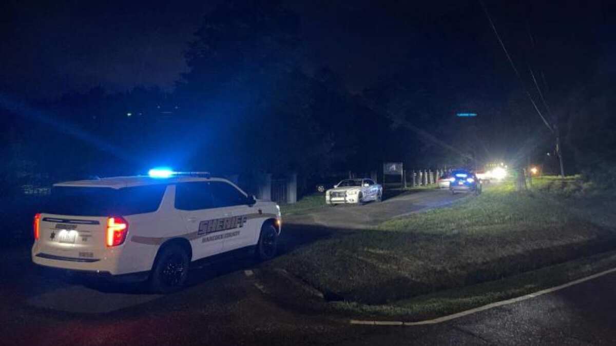 Two high school students killed, four injured in shooting at house party in Mississippi Two high school students killed, four injured in shooting at house party in Mississippi