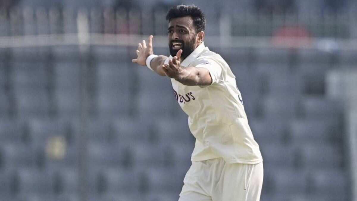 Wasim Akram backs Jaydev Unadkat to play WTC final against Australia Wasim Akram backs Jaydev Unadkat to play WTC final against Australia