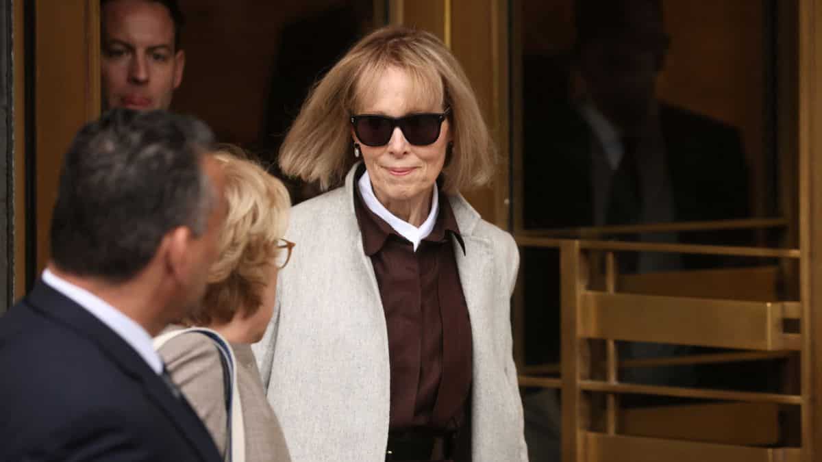 Jean Carroll says Trump adviser’s ex-husband encouraged her to sue former president for rape Jean Carroll says Trump adviser’s ex-husband encouraged her to sue former president for rape