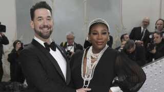 Serena Williams announces pregnancy on Met Gala red carpet