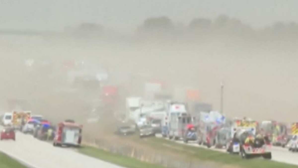 Watch: How a dust storm vehicle pileup in US led to fires, leaving six ...