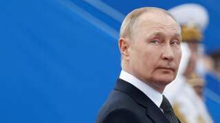 Putin eases citizenship process for foreigners fighting for Russia in Ukraine