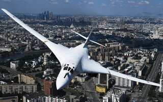 Russia deploys deadly Tu-160 strategic bombers in Ukraine war; Here’s why India also wants them