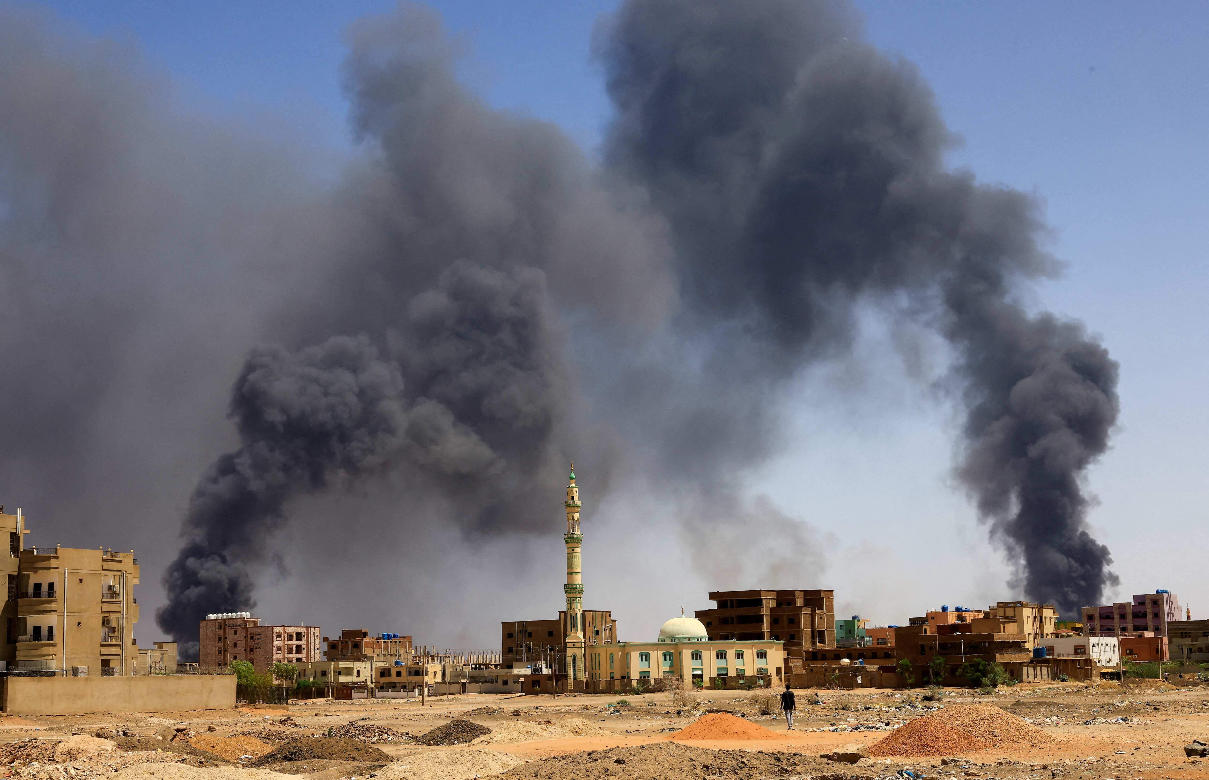 Sudan conflict: US Prez Biden says fighting must end, threatens sanctions against those responsible