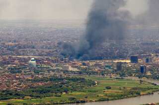 British people trapped in conflict-torn Sudan say relatives not allowed on flights: Report
