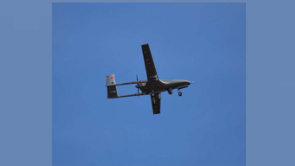 Ukraine shoots down its own drone that 'lost control' over Kyiv Ukraine shoots down its own drone that 'lost control' over Kyiv
