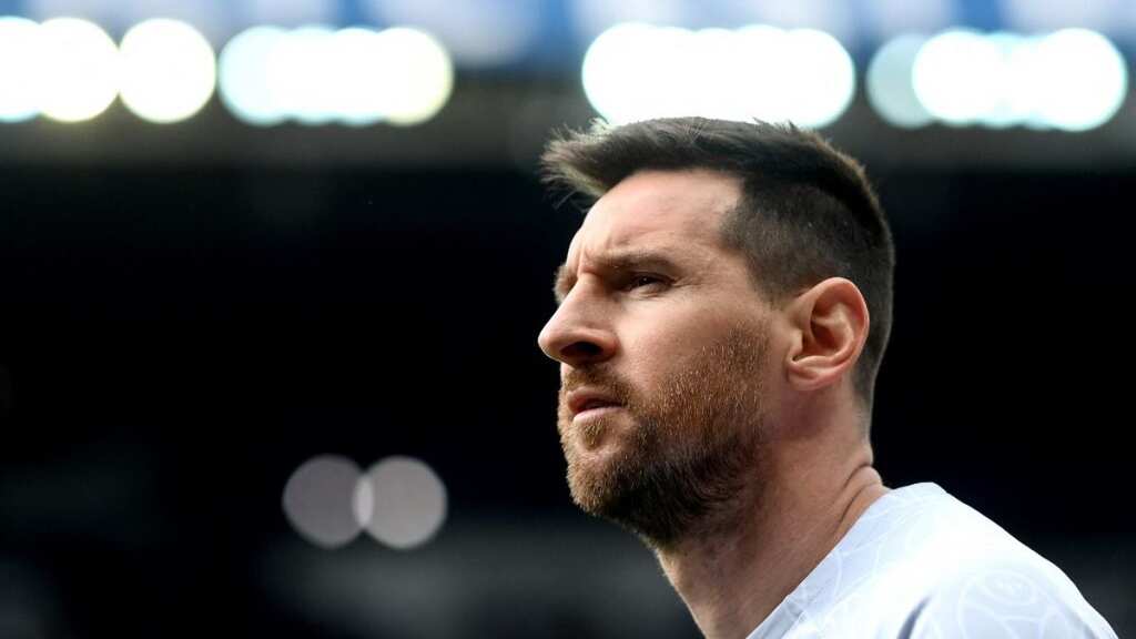 WATCH VIDEO - Lionel Messi issues apology to PSG fans for unauthorised Saudi trip