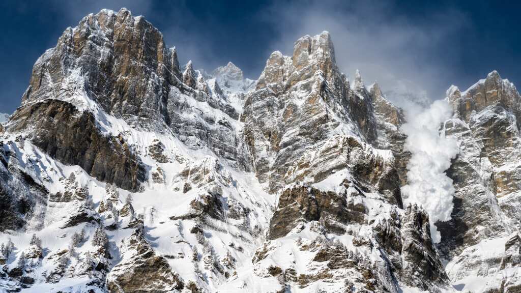 Nepal: Three killed, nine injured in avalanche while collecting 'Himalayan viagra'