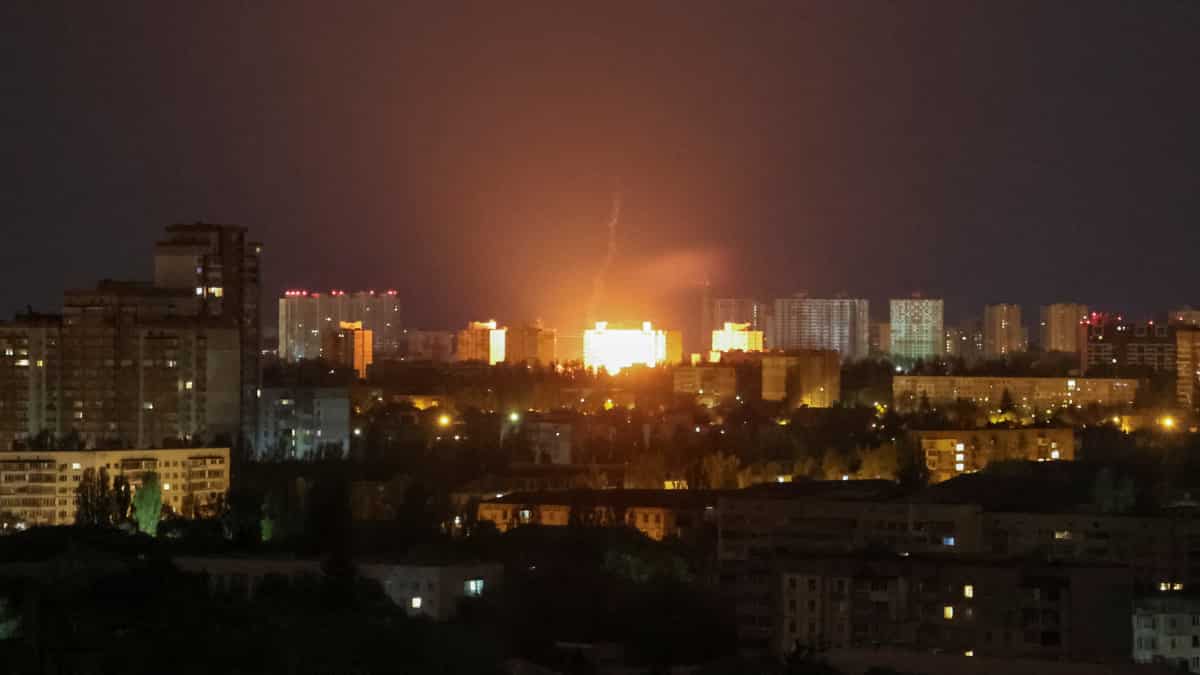 Russia launches wave of fresh strikes across Ukraine, five injured