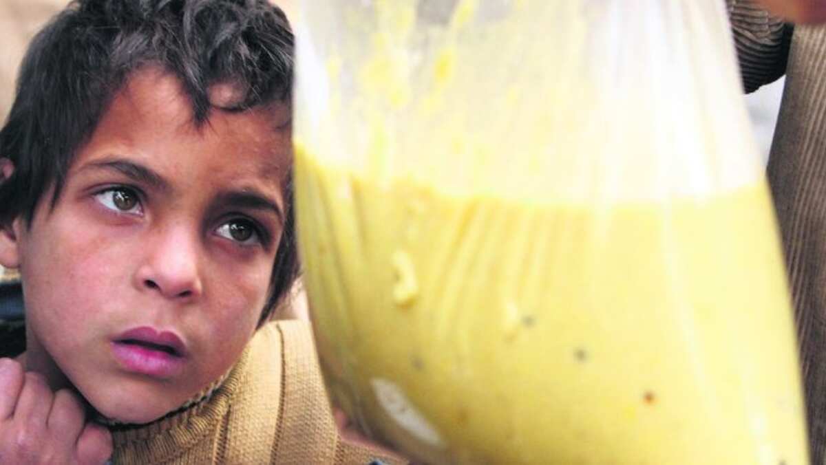 'Voucher is life': Palestinians as WFP to stop food aid due to 'severe' lacks of funds 'Voucher is life': Palestinians as WFP to stop food aid due to 'severe' lacks of funds