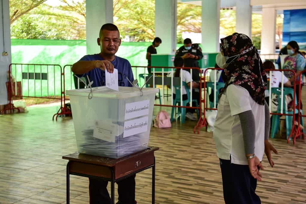 Thai polling body under fire over reported discrepancies in early voting Thai polling body under fire over reported discrepancies in early voting