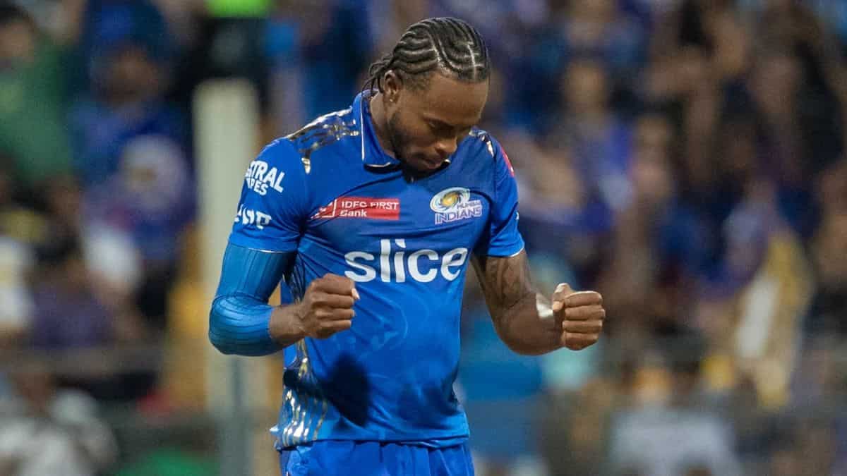 IPL 2023: Jofra Archer set for bumper deal as MI offer year-round contract worth Rs 10 crore - Reports IPL 2023: Jofra Archer set for bumper deal as MI offer year-round contract worth Rs 10 crore - Reports