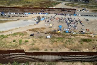 Migrant crossings down 50% at US-Mexico border after Title 42 expiry