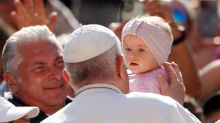 Only rich can afford to raise children in Italy, pets replacing kids in few households, says Pope Francis