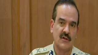 Maharashtra government drops all charges against ex-Mumbai top cop