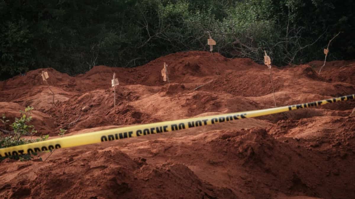 Kenya starvation cult death toll crosses 200; illegal organ harvesting racket suspected Kenya starvation cult death toll crosses 200; illegal organ harvesting racket suspected