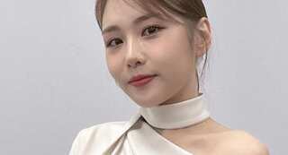 Korean trot singer Haesoo passes away at 29, suicide note found