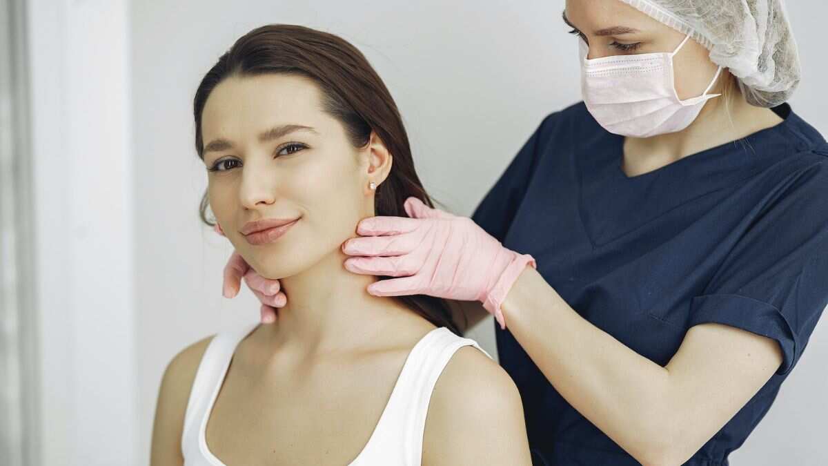 Addressing mental health improves skin health and boosts confidence, says dermatologist | Exclusive Addressing mental health improves skin health and boosts confidence, says dermatologist | Exclusive