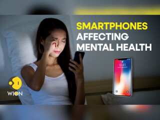 Age at which kids get their first smartphone affects their mental health as adults: Study