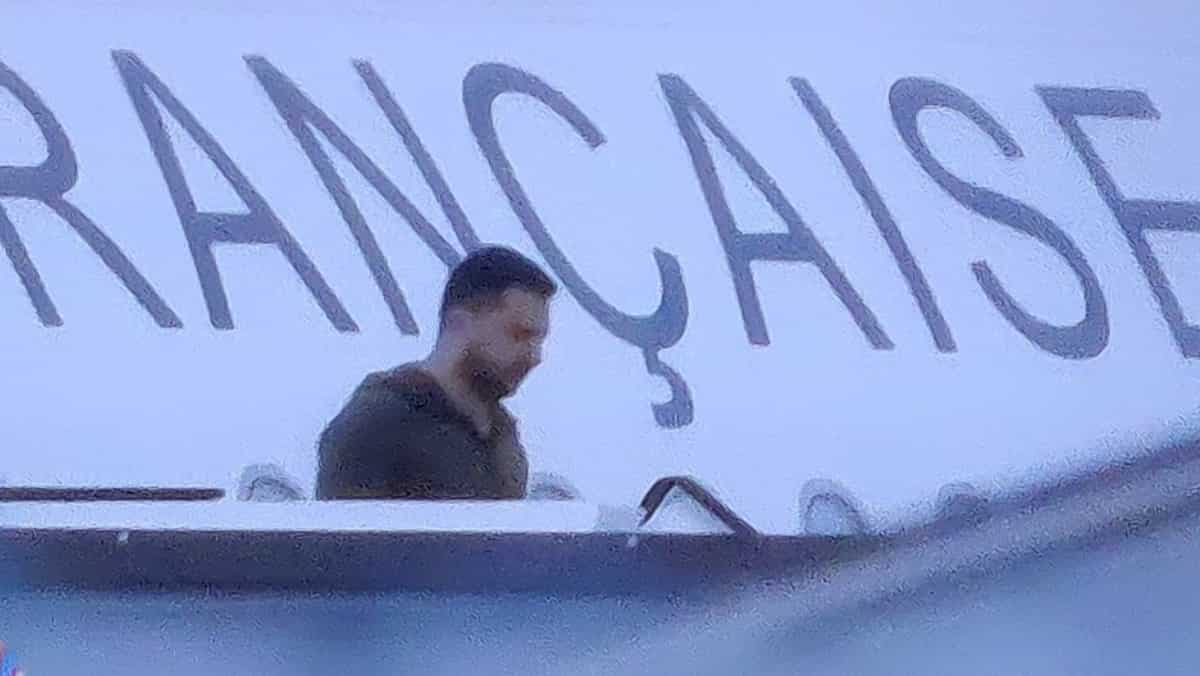 Ukraine’s Zelensky lands in Hiroshima on French aircraft to attend G7 summit