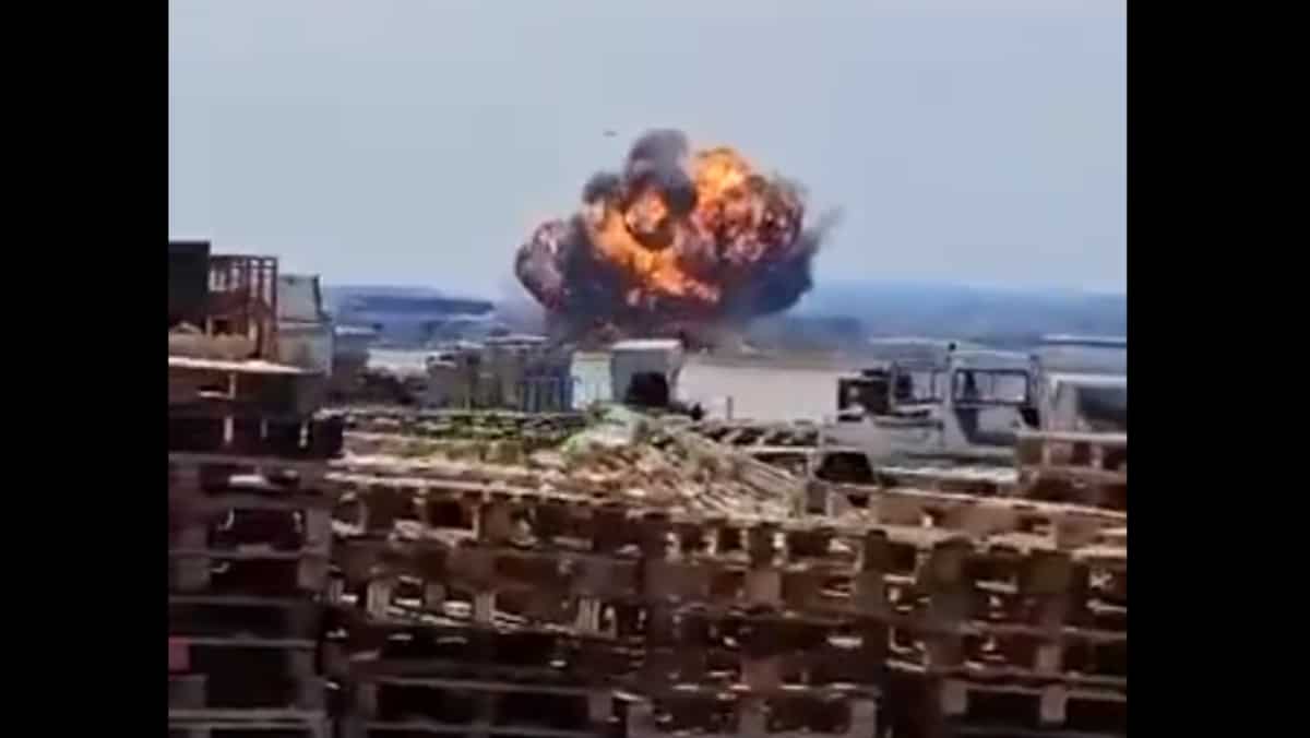 WATCH | F/A-18 Hornet fighter jet nosedives, bursts into flames in Spain