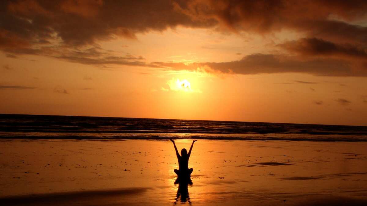 World Meditation Day: 5 easy meditation techniques to help you embark on a life-altering journey World Meditation Day: 5 easy meditation techniques to help you embark on a life-altering journey