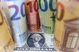 US household debt edges up, delinquency rates stabilise