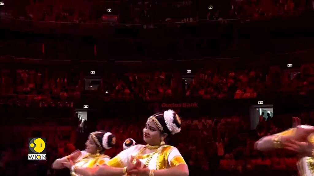 PM Modi in Sydney: Mega event attracts thousands of Modi supporters, PM Modi meets them