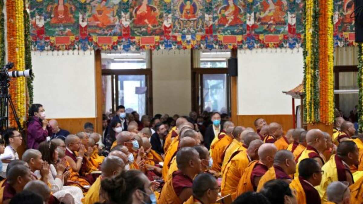 Disciples attend the Long Life prayer service