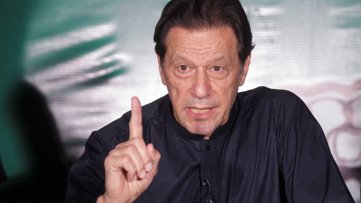 Former Pakistani PM arrested