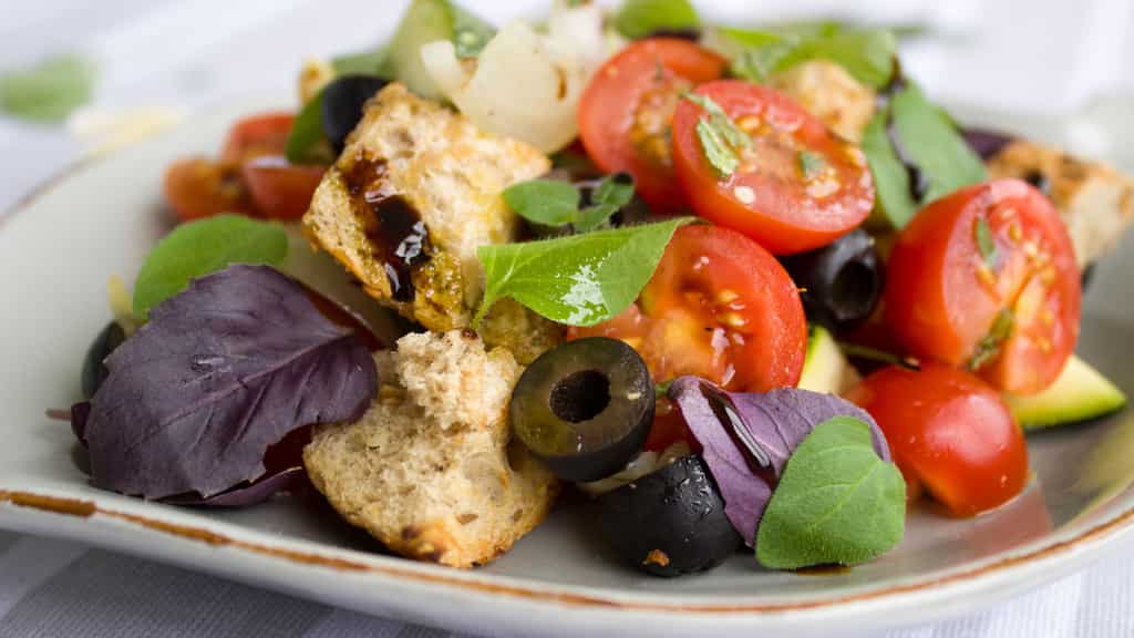 Vegetarian and plant-based diets are good for your heart, study reveals