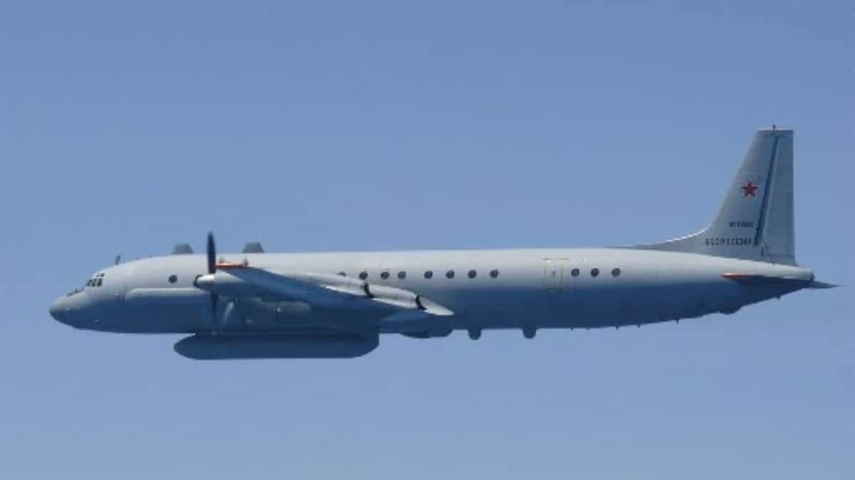 Japan scrambles jets after Russian ‘intelligence-gathering’ aircraft detected off its coast Japan scrambles jets after Russian ‘intelligence-gathering’ aircraft detected off its coast