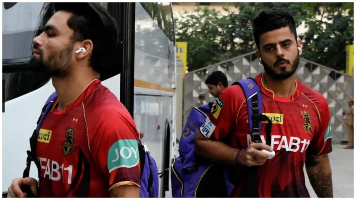 2) Change of guard (Photo | IPL/BCCI)