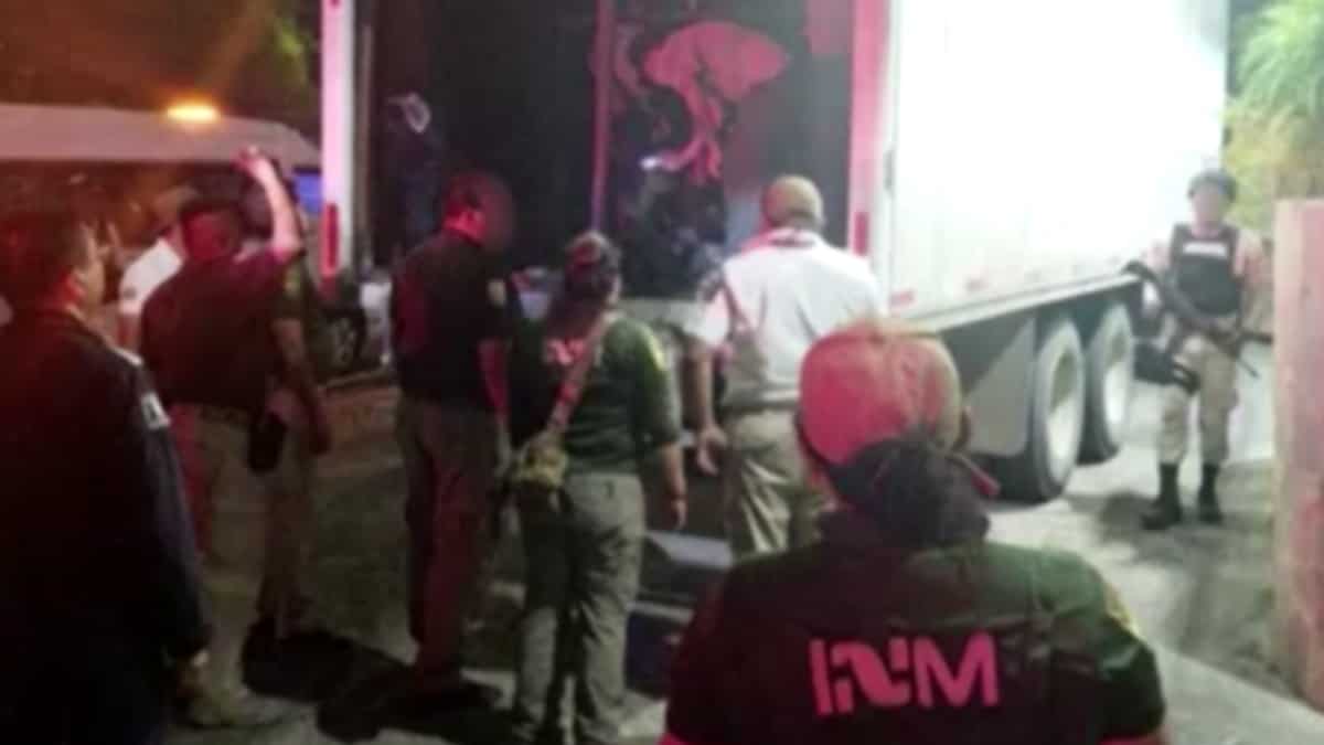 Mexican officials find 175 migrants crammed in a truck trailer near southern border Mexican officials find 175 migrants crammed in a truck trailer near southern border
