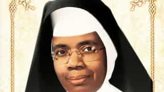 Missouri miracle | Tourists flock to see nun’s body intact four years after death