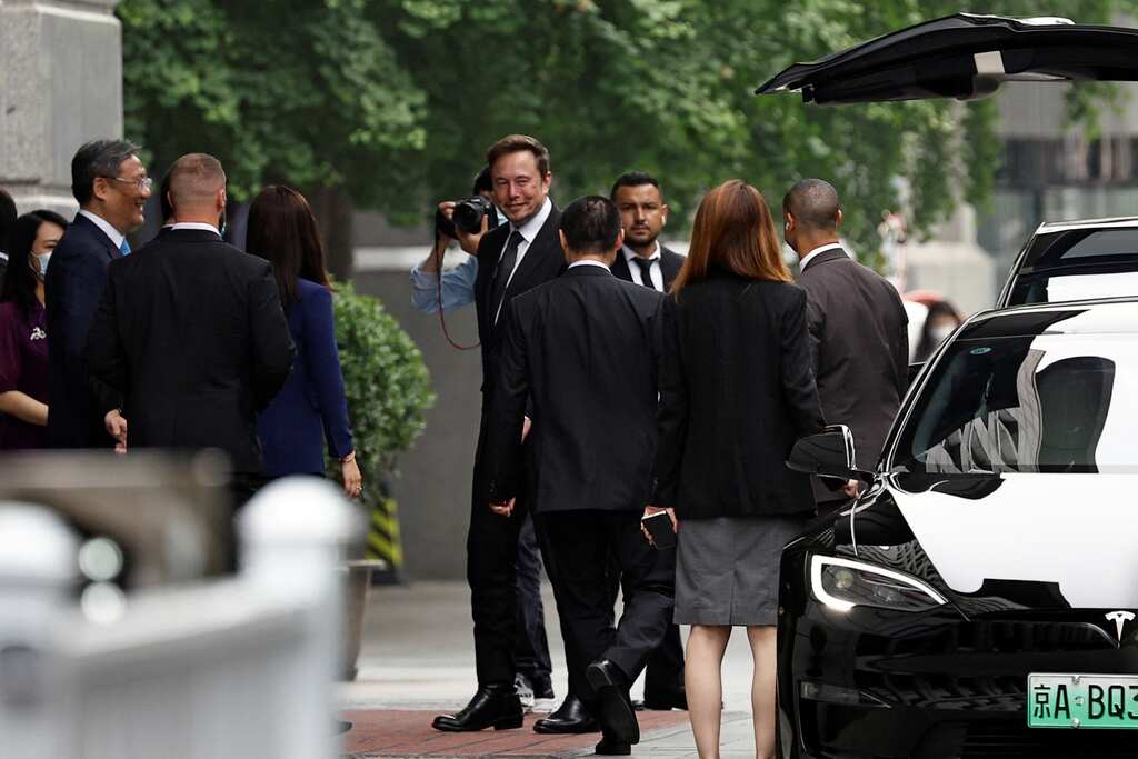China offers Musk red carpet welcome as Tesla boss takes Chinese internet by storm
