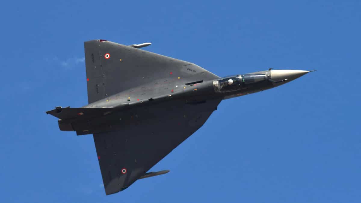 US poised to ink deal permitting GE to manufacture engines for military jets in India: Report