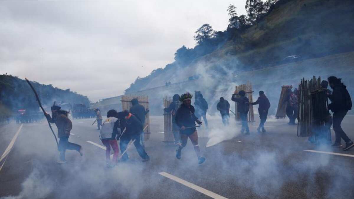 The clash between the indigenous community and the police