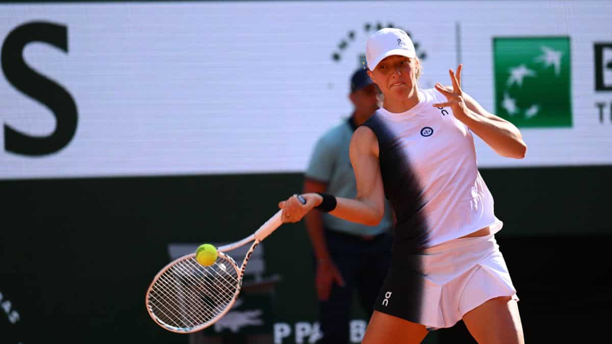French Open: Swiatek powers into round three; Sinner dumped out by world no. 79 Altmaier French Open: Swiatek powers into round three; Sinner dumped out by world no. 79 Altmaier