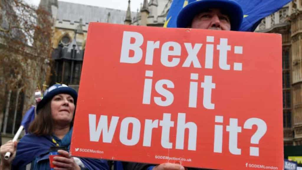 ‘Historic economic error’: Former US treasury secretary Larry Summers about Brexit; Eurozone inflation falls