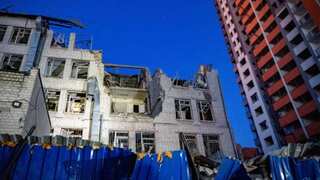 Kyiv alarmed by air raid sirens as Russia launches fresh wave of attacks