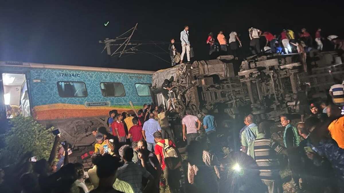 India train wreck: 207 reportedly dead after Coromandel Express derails in Odisha's Balasore, over 900 injured India train wreck: 207 reportedly dead after Coromandel Express derails in Odisha's Balasore, over 900 injured