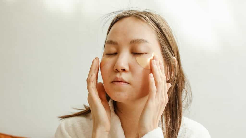 Celebrity dermatologist reveals why you need AHAs and BHAs in summer: Exclusive